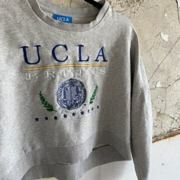 UCLA Sweatshirt Womens S Embroidered Collegiate Cropped Bruins Pullover Crewneck - Picture 2 of 4